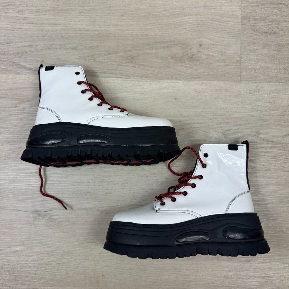 Free People Coolway Hiker Platform Boots Womens 9 White‎ Patent Leather Combat